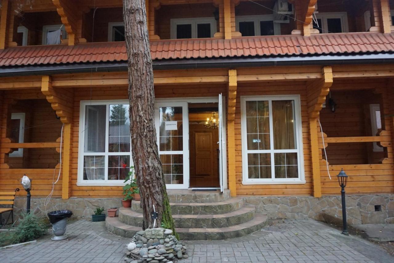 Гостевой Дом Сосновый Бор Pizunda Exterior photo