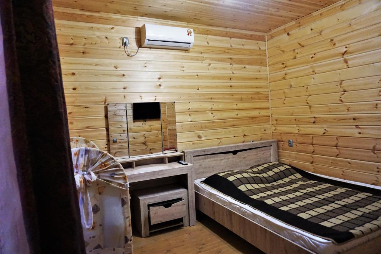 Гостевой Дом Сосновый Бор Pizunda Exterior photo