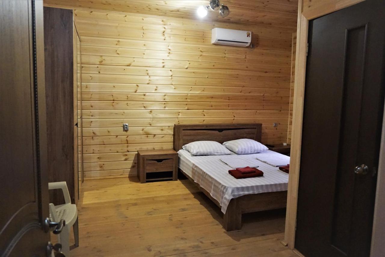 Гостевой Дом Сосновый Бор Pizunda Exterior photo