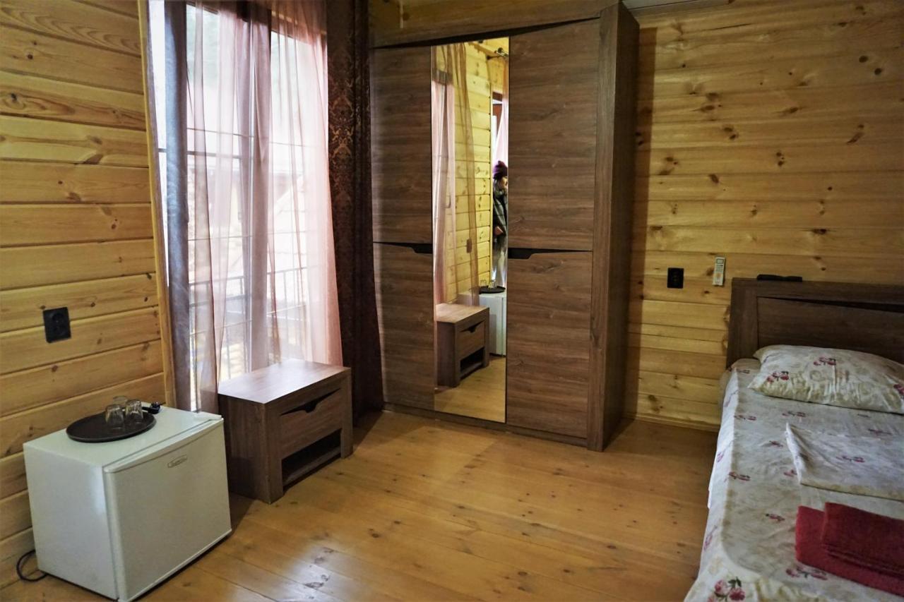 Гостевой Дом Сосновый Бор Pizunda Exterior photo